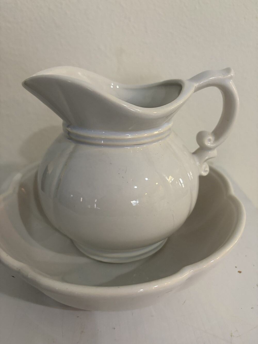 McCoy Pitcher And Bowl Stamped USA 7528 White Excellent